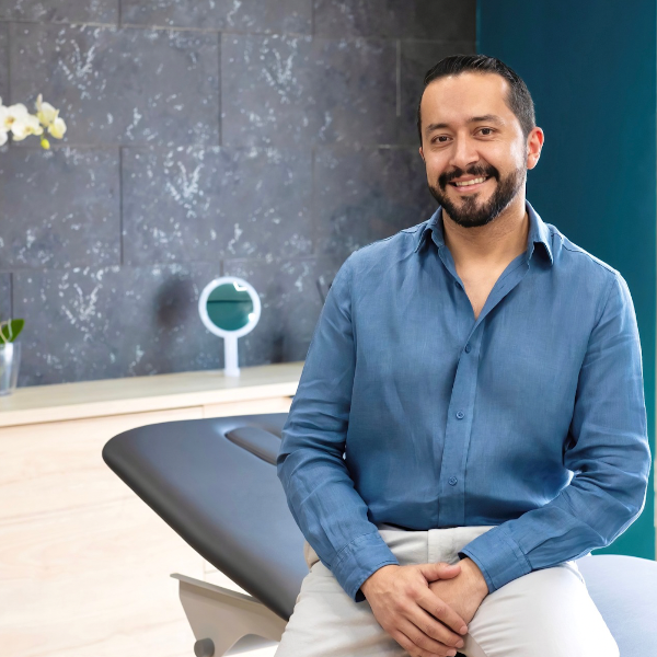 Dr. Paulo Reyes